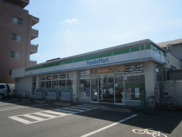 稲城市東長沼の土地(ファミリーマート稲城矢野口店)