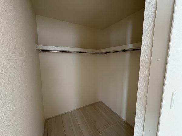 川崎市多摩区菅稲田堤２丁目新築戸建2号棟