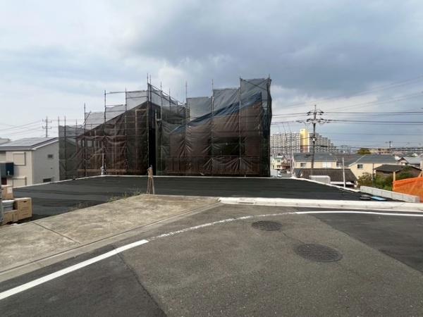 稲城市大丸建築条件無し売地