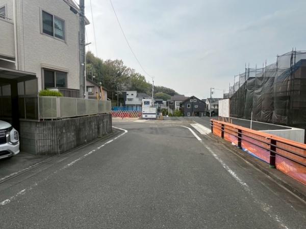 稲城市大丸建築条件無し売地
