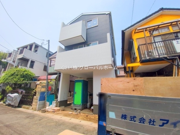 川崎市多摩区菅北浦５丁目の新築一戸建