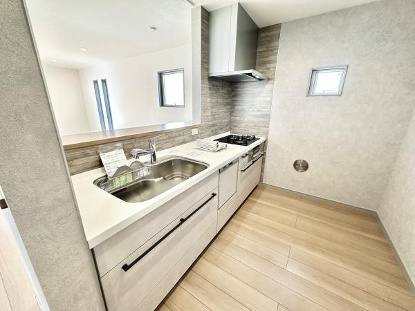 稲城市東長沼新築戸建１号棟