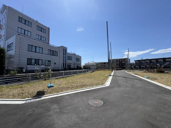 始発駅徒歩4分×全10棟の街並み、最終3邸！