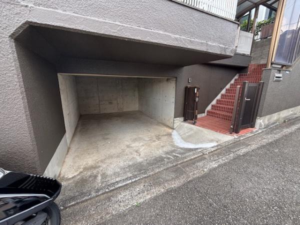 川崎市多摩区南生田２丁目の中古一戸建て
