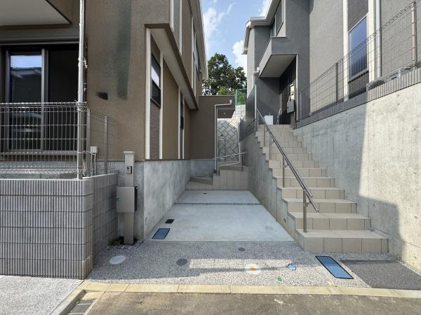 川崎市多摩区長沢１丁目新築戸建10号棟