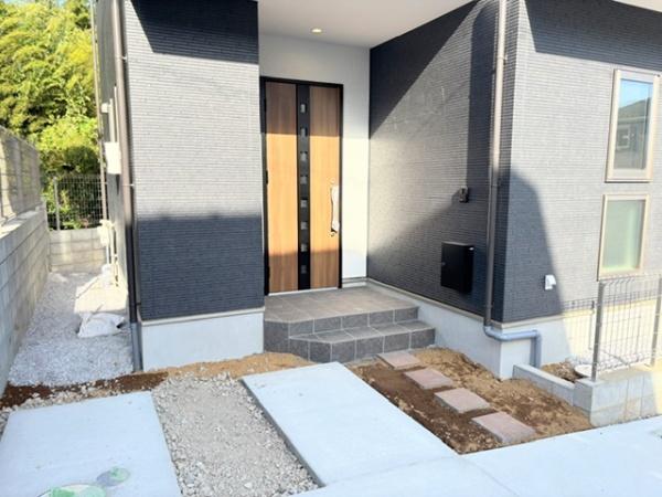 稲城市坂浜４丁目新築戸建３号棟