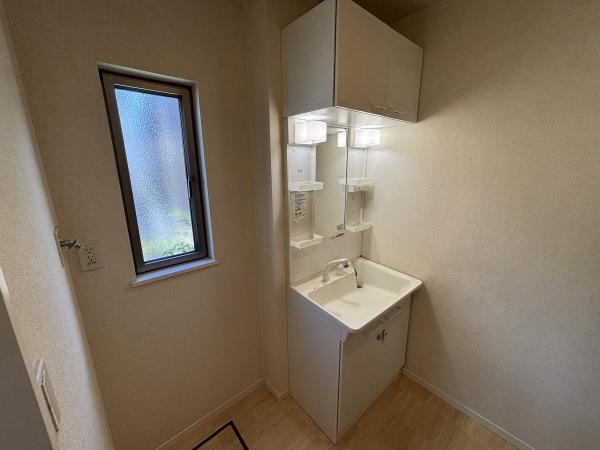 多摩市連光寺３丁目の中古一戸建て