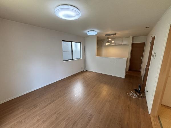 多摩市連光寺３丁目の中古一戸建て