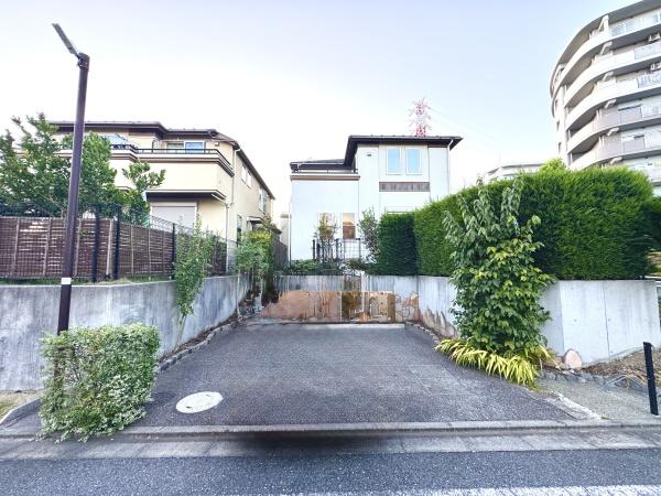 稲城市長峰2丁目中古戸建