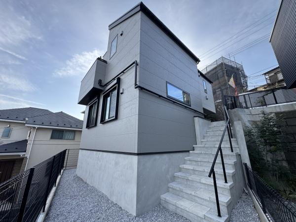 川崎市多摩区南生田１丁目新築戸建