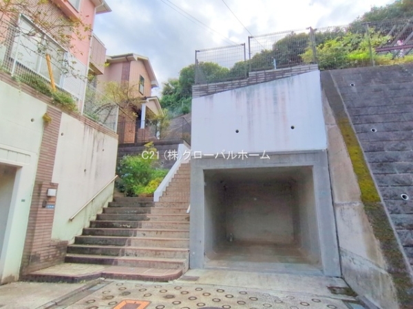 川崎市多摩区栗谷２丁目の中古一戸建