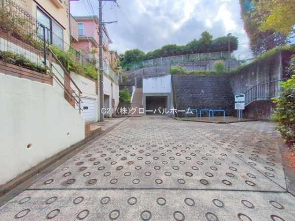 川崎市多摩区栗谷２丁目の中古一戸建