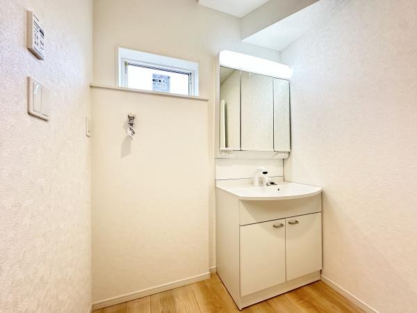 稲城市矢野口新築戸建1号棟(洗面台・洗面所)