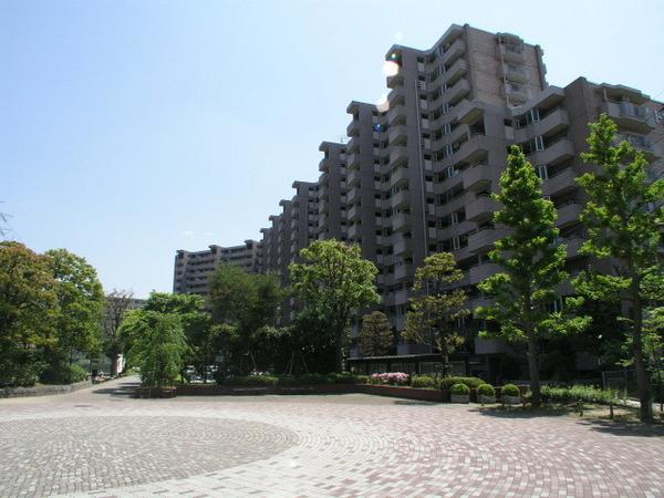 新ゆりグリーンタウンポプラ街区２号棟