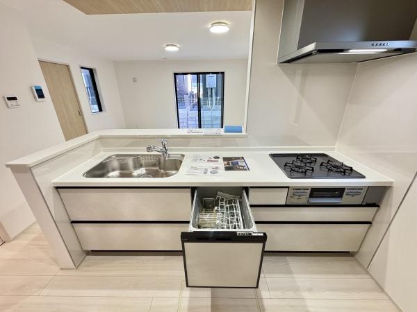 稲城市東長沼新築戸建４号棟