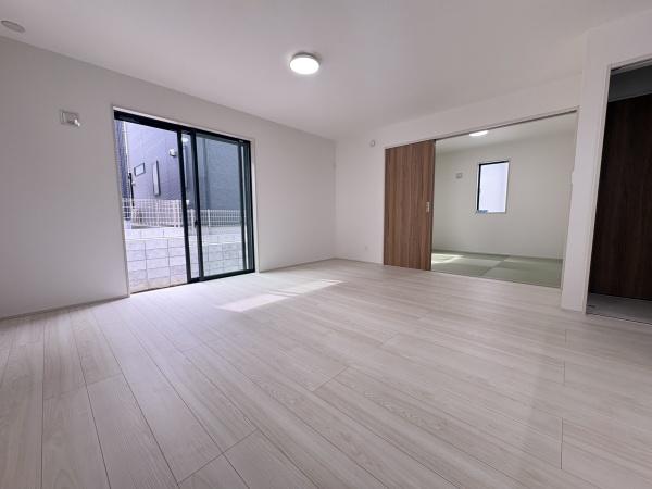 稲城市東長沼新築戸建６号棟