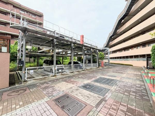 ルピナス鶴川サウスステージ