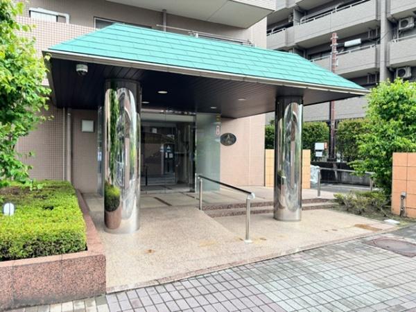 ルピナス鶴川サウスステージ