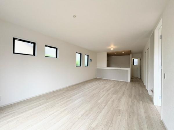 稲城市平尾４丁目新築戸建２号棟