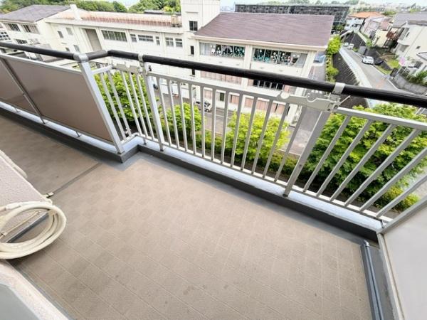 サンビームヒルズ西菅４号棟