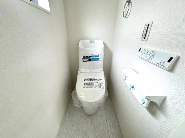 稲城市坂浜新築戸建３号棟　2階リビング