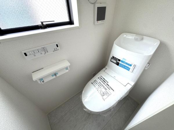 稲城市坂浜新築戸建３号棟　2階リビング