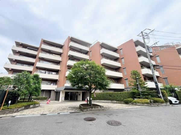 ジェイパーク向ヶ丘メイプルハウス