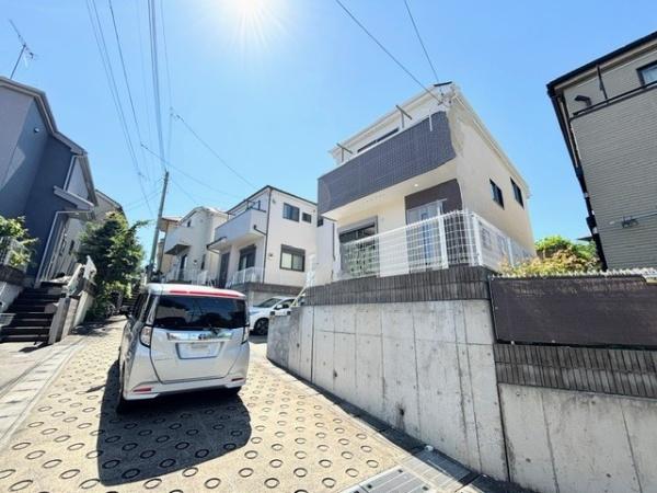 川崎市麻生区東百合丘１丁目の中古一戸建て