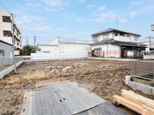 稲城市大丸新築戸建A号棟　カースペース２台分