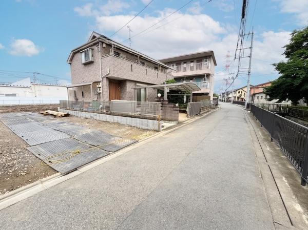 稲城市大丸新築戸建B号棟　カースペース２台分