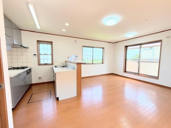 川崎市多摩区南生田　中古戸建　リフォーム済み