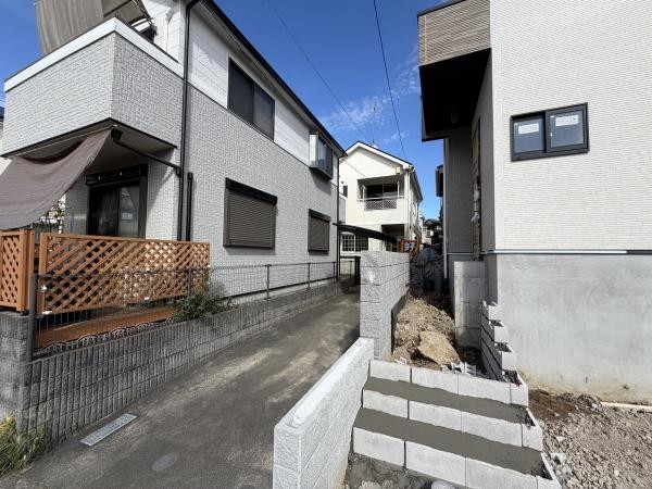稲城市平尾１丁目の中古一戸建て