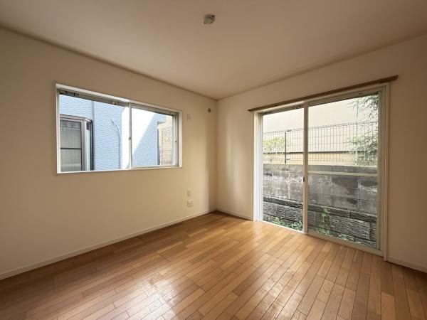 稲城市平尾１丁目の中古一戸建て