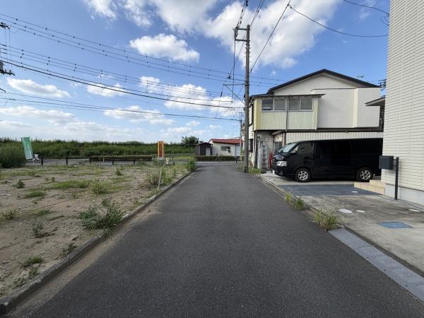 稲城市押立　新築戸建２号棟　太陽光パネル　角地