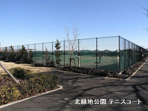 稲城市押立　新築戸建２号棟　太陽光パネル　角地(稲城北緑地)