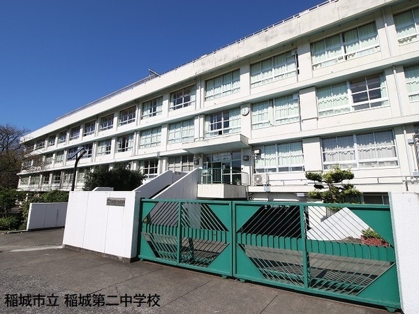シャルム新百合ヶ丘Ａ棟　新規リノベーション(稲城市立稲城第二中学校)