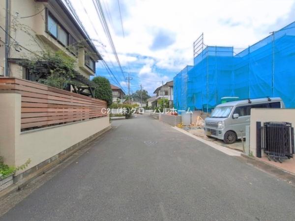 麻生区王禅寺東新築戸建　全１棟　カースペース３台分