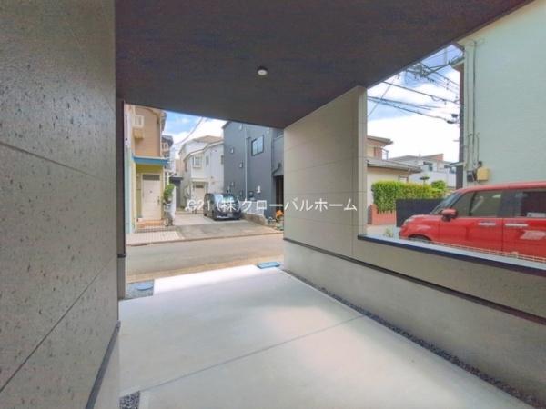多摩区宿河原　新築戸建　床暖房付き２階リビング