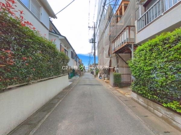 川崎市多摩区東三田　新築戸建　Ｂ号棟　２階リビング