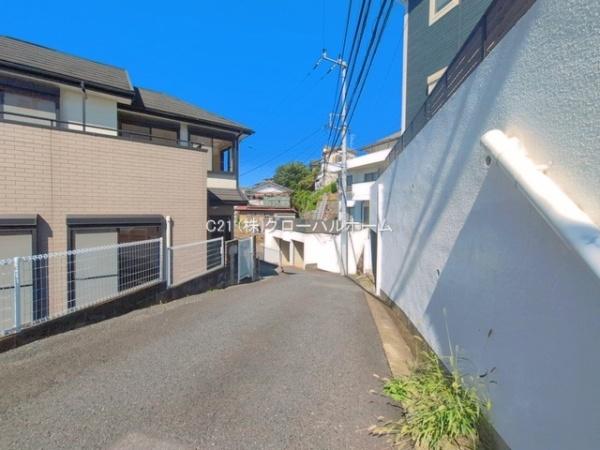 川崎市麻生区岡上６丁目　中古戸建　２階リビング