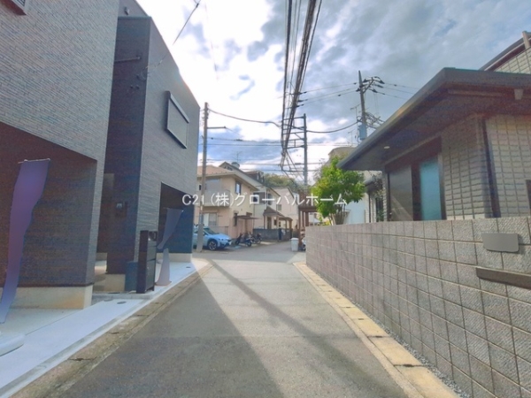 川崎市多摩区菅城下新築戸建　A号棟　2階リビング