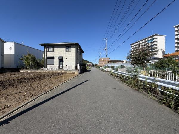 稲城市大丸建築条件無し売地
