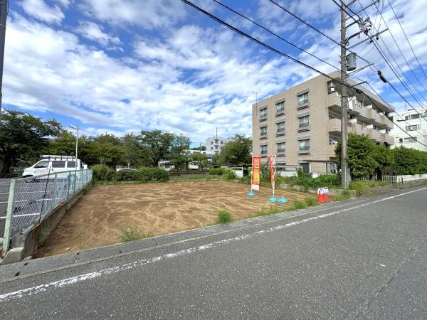 稲城市東長沼新築戸建　2号棟　2階リビング　4LDK