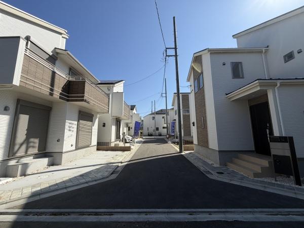 稲城市東長沼新築戸建　２号棟　完成済み