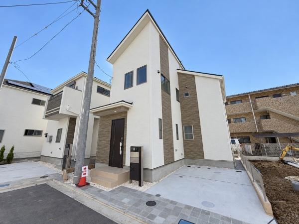 稲城市東長沼新築戸建　９号棟　完成済み