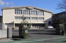 福井市西谷３丁目の中古一戸建て(福井市立明倫中学校)