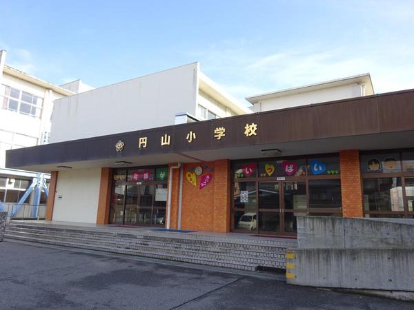 福井市北四ツ居町の土地(円山小学校)