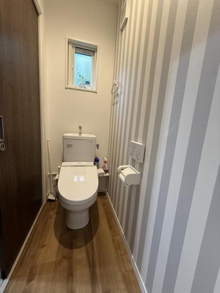 福井市高柳町の中古一戸建て(トイレ)