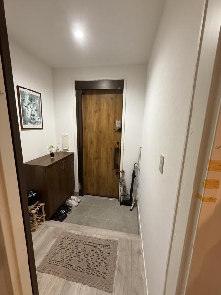 福井市高柳町の中古一戸建て(玄関)