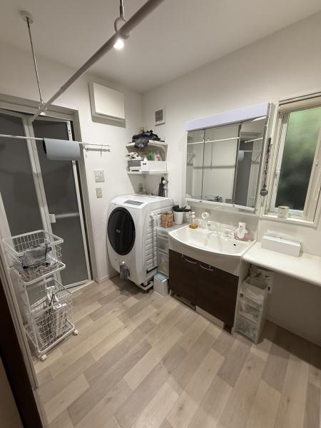 福井市高柳町の中古一戸建て(洗面台・洗面所)
